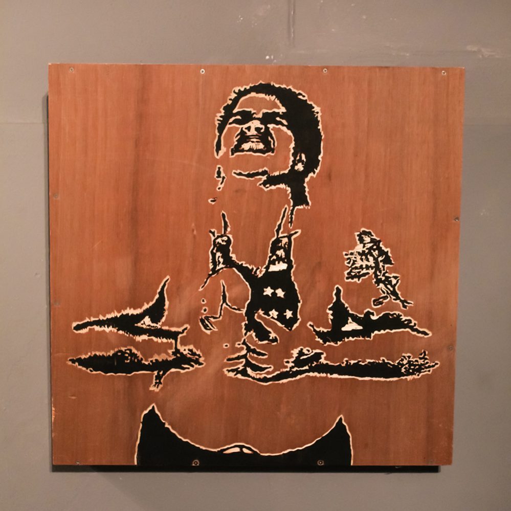 Lilliam Nieves, Commonwealth, 2019, madera tallada y tinta 24” x 24”